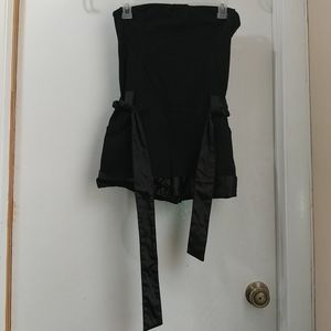 Little black romper, Sz 7